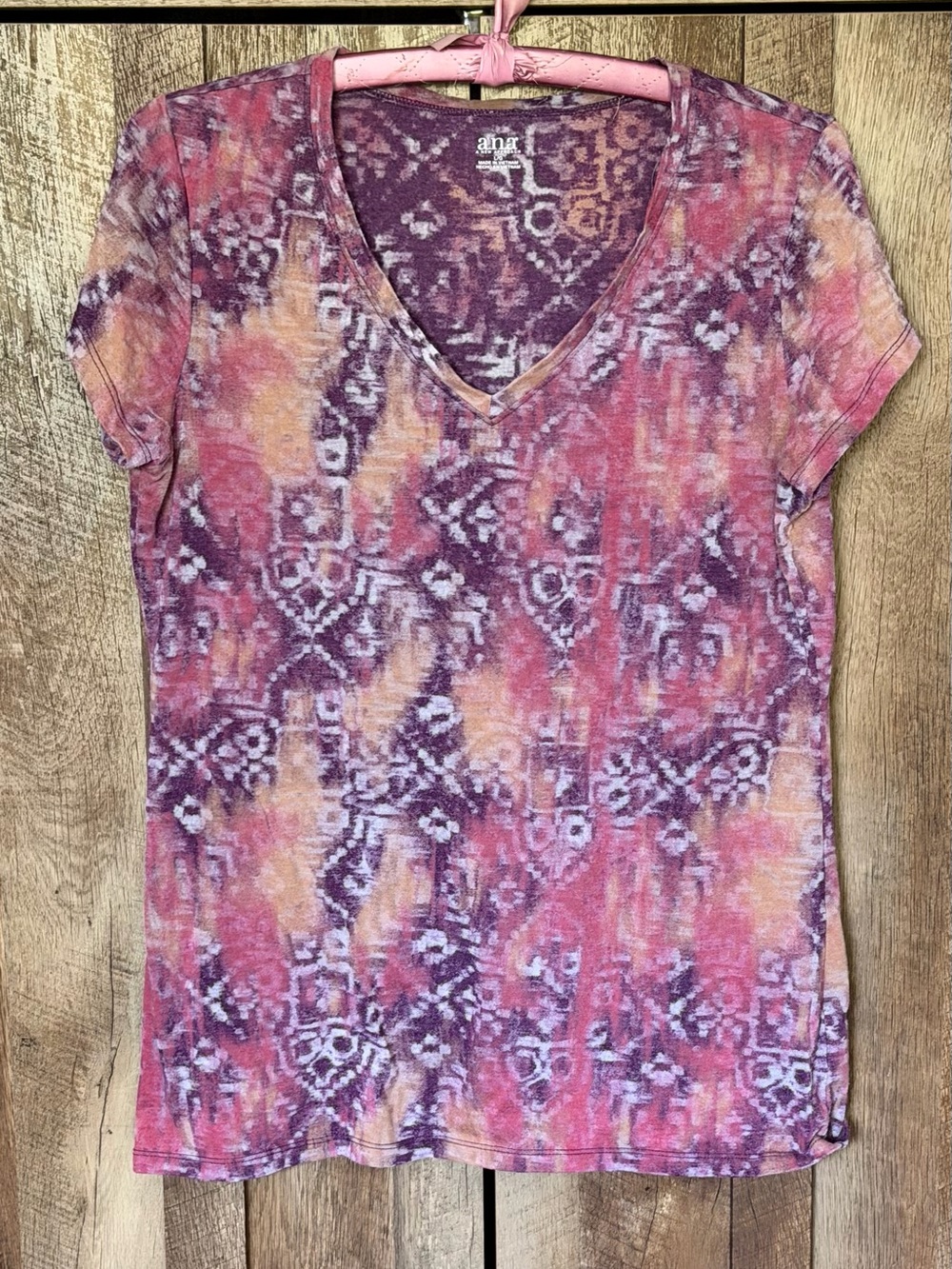 A.N.A Women's Pink & Purple V-Neck Short Sleeve Top